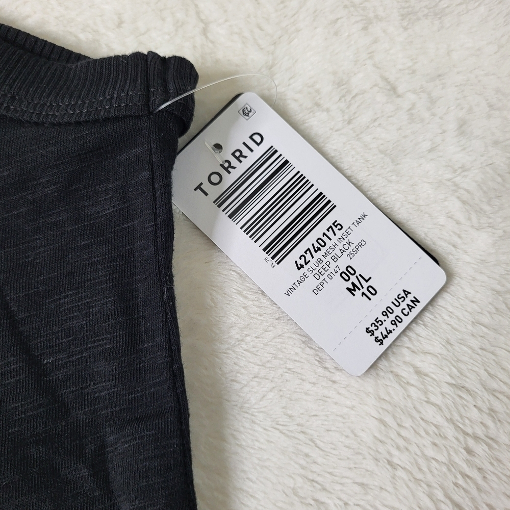 Torrid Black Mesh Inset Tank Sleeveless Top. Size 00 / Medium - Picture 4 of 8